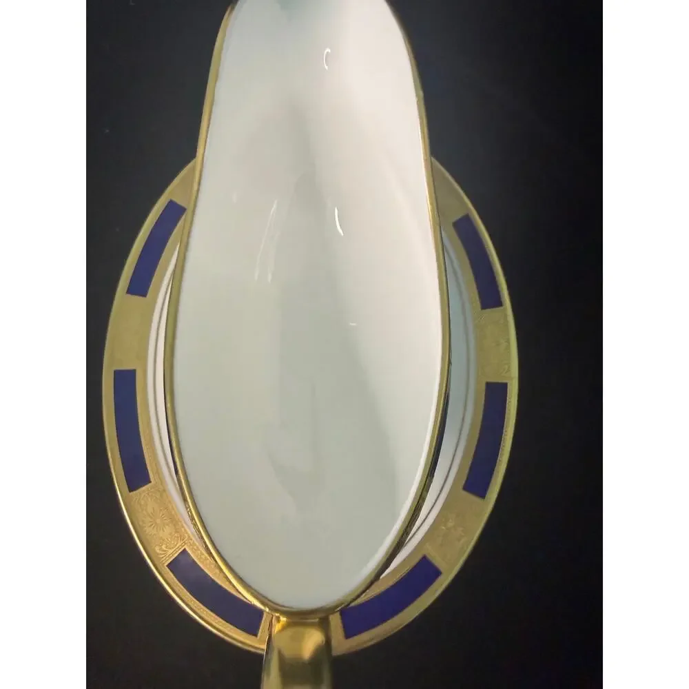 Aynsley Empress gravy boat and plate bone china England